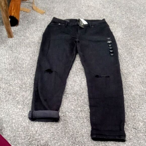 Banana Republic Relaxed Fit black Girlfriend Jeans. ripped knees Size 25/ 0 NWT - Picture 3 of 4